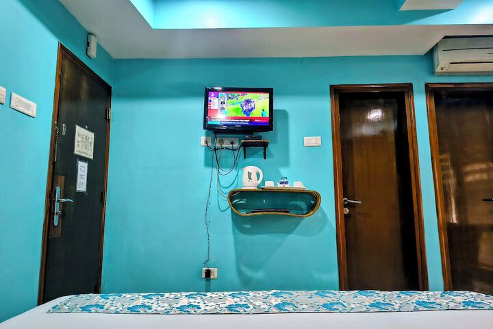 Room 46 of 90