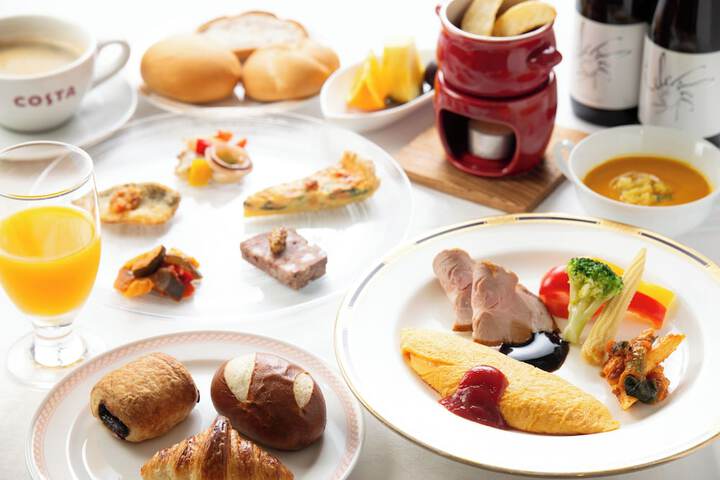 Breakfast/Coffee Service 26 of 36