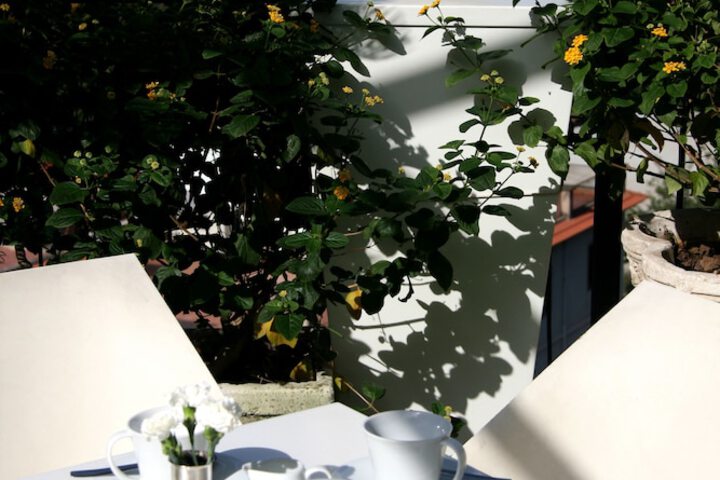 Dining 67 of 71