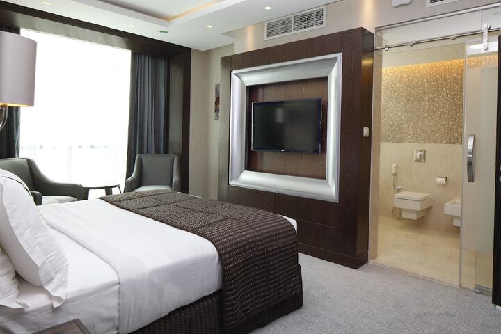 Room 40 of 90