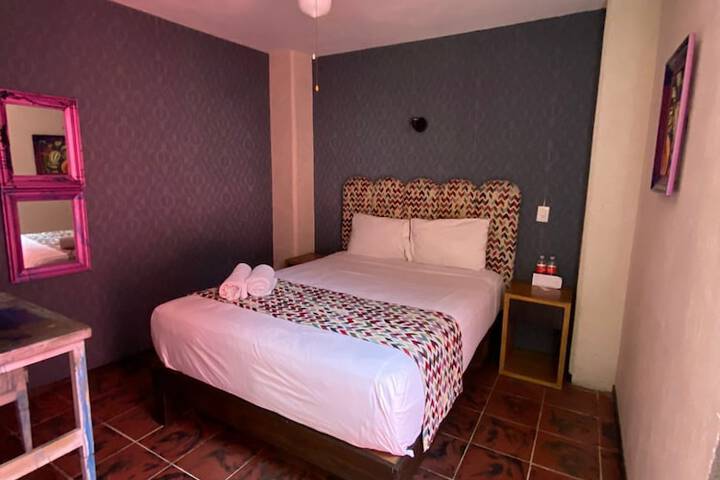 Room 13 of 26