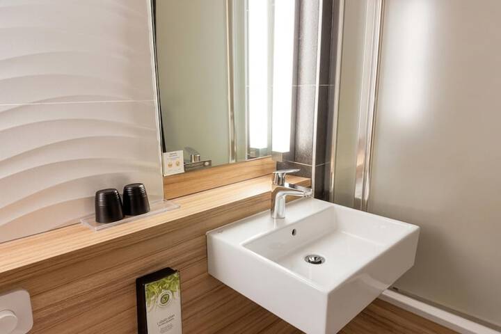 Clean Restrooms
