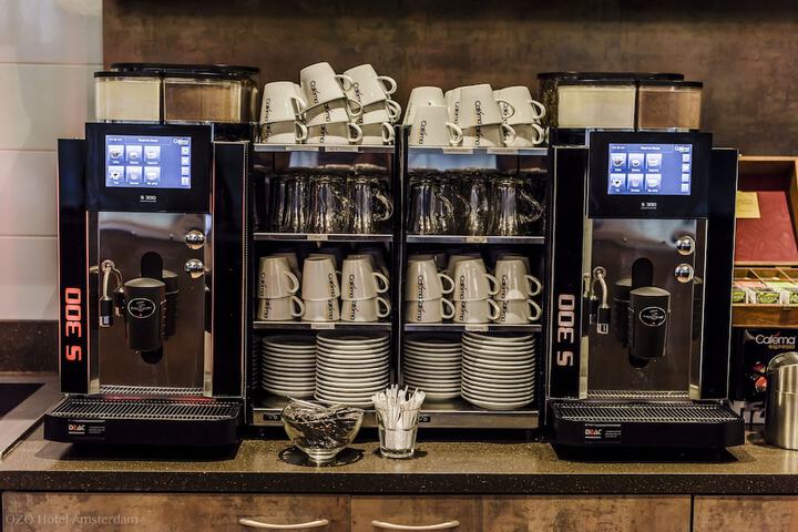 Breakfast/Coffee Service 40 of 68