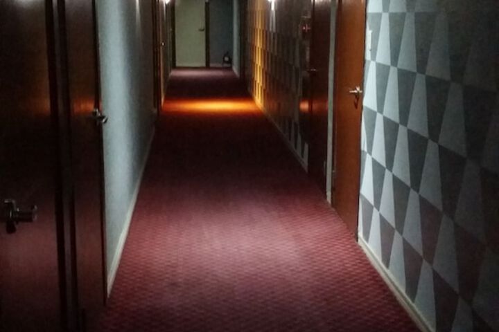 Ballroom/Hall 10 of 12