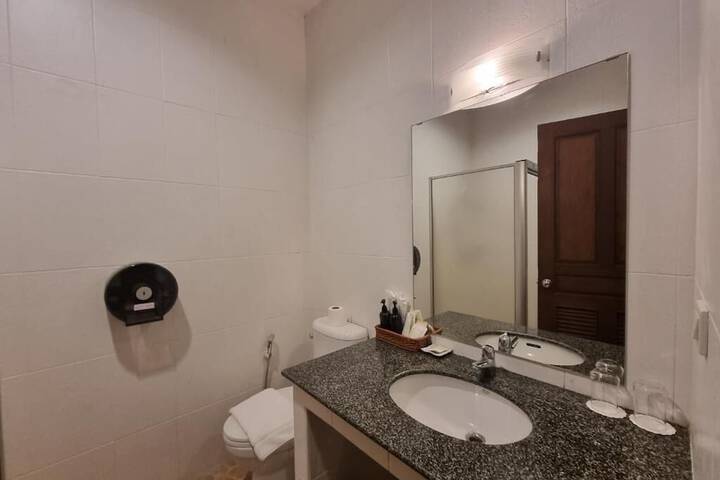 Room 45 of 59