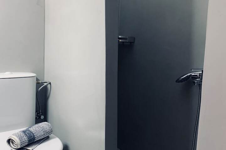 Room 50 of 79