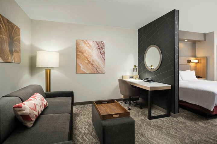 Room 8 of 35