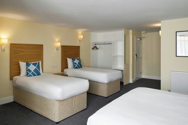 Room 39 of 60