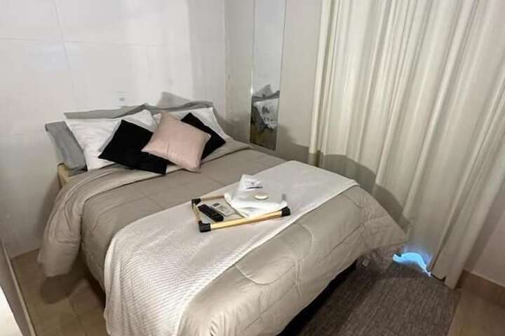 Room 18 of 80