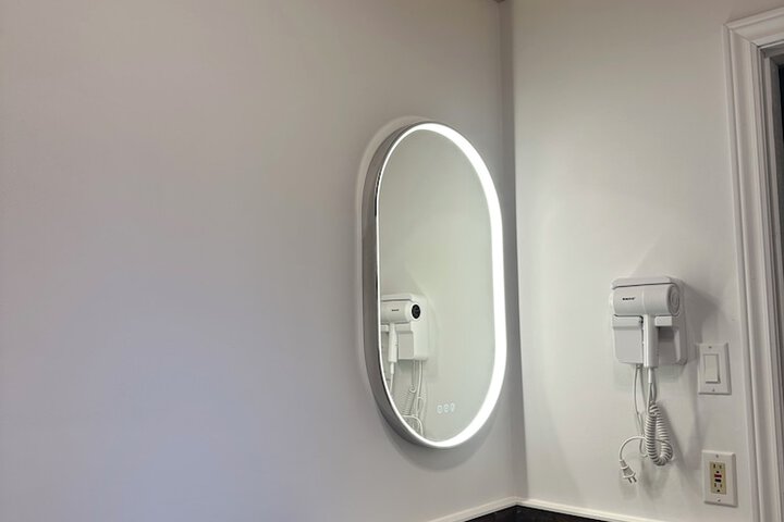 Room 72 of 78