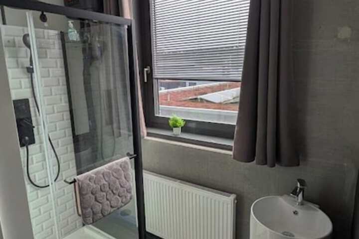 Room 30 of 54