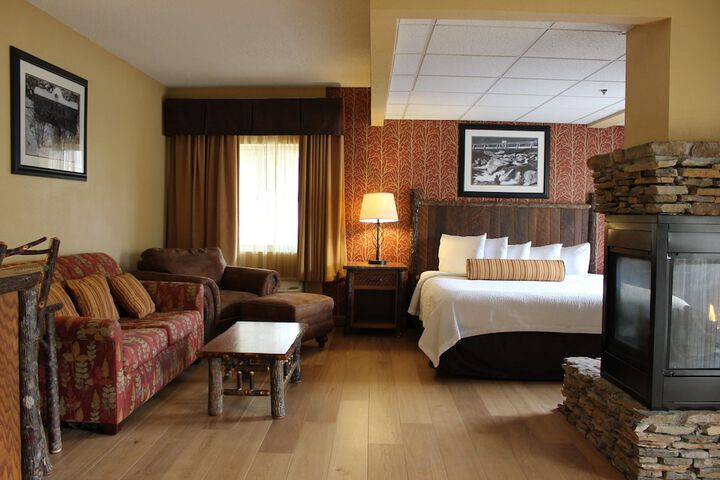 Room 2 of 42