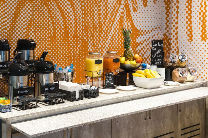 Breakfast/Coffee Service 56 of 75