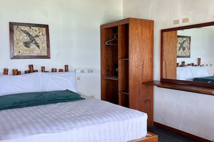 Room 19 of 130
