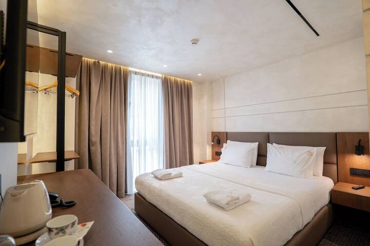 Room 29 of 125
