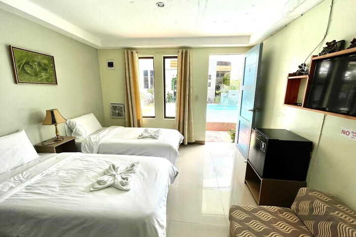 Room 18 of 63