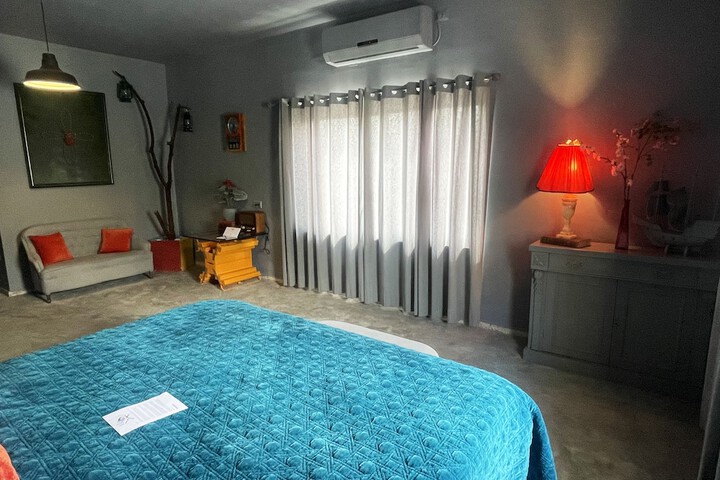 Room 25 of 60
