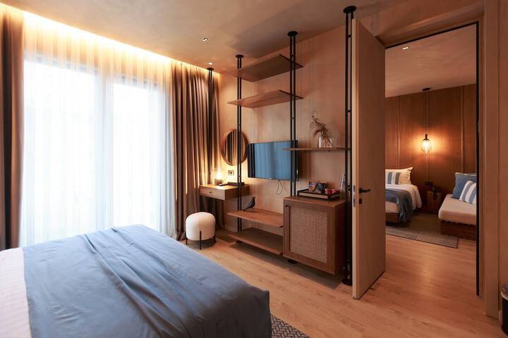 Room 16 of 112