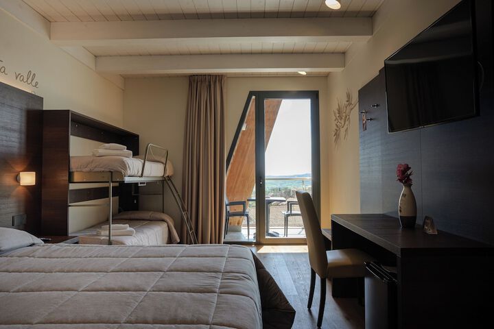 Room 22 of 79