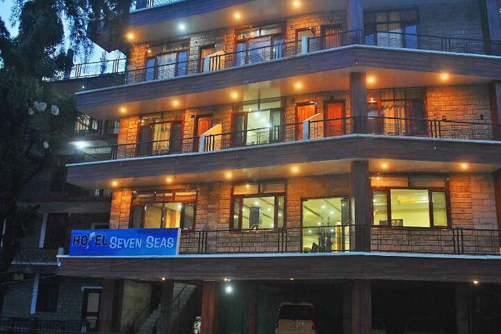 Hotel Seven Seas