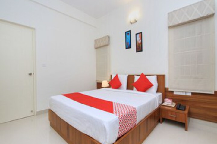 Room 17 of 29