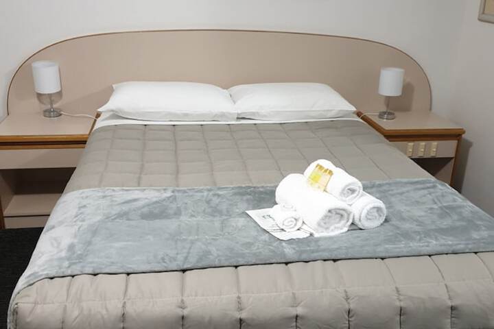 Room 9 of 46