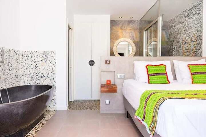 Room 29 of 67
