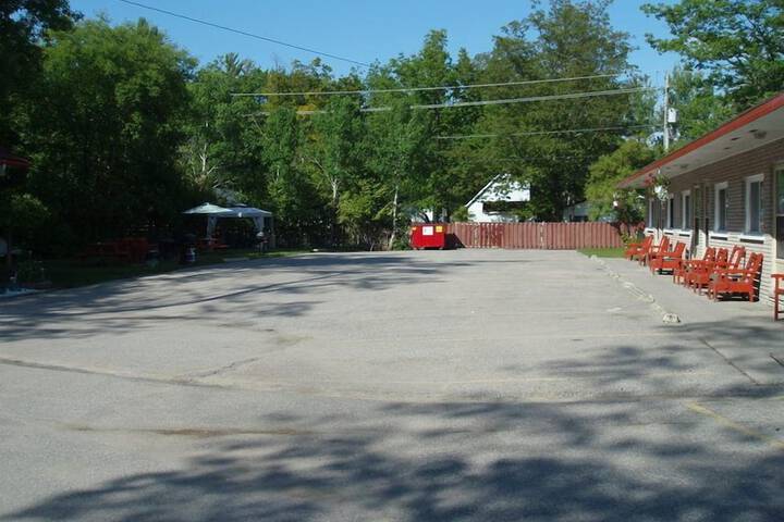 Property Grounds 31 of 35
