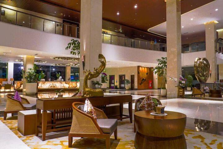 Hotel Interior 3 of 235