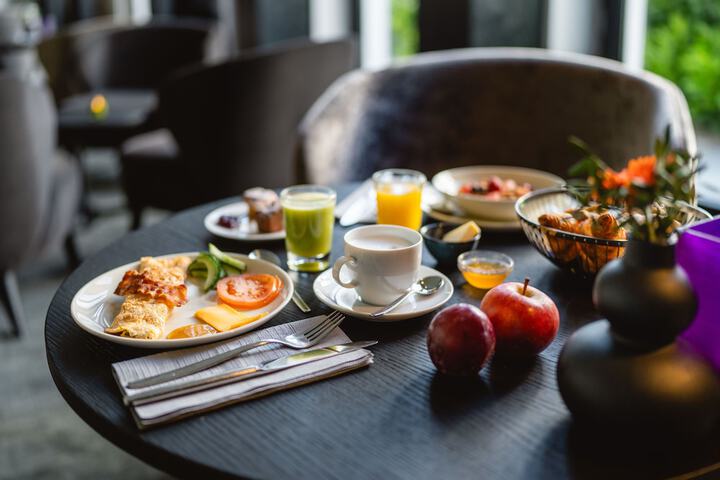 Breakfast/Coffee Service 64 of 87