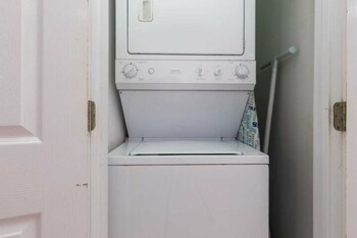 Laundry 38 of 75