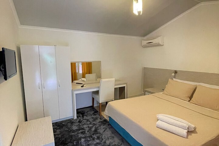 Moyside otel