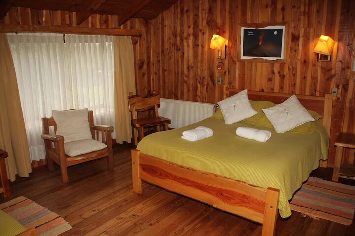 Room 6 of 19