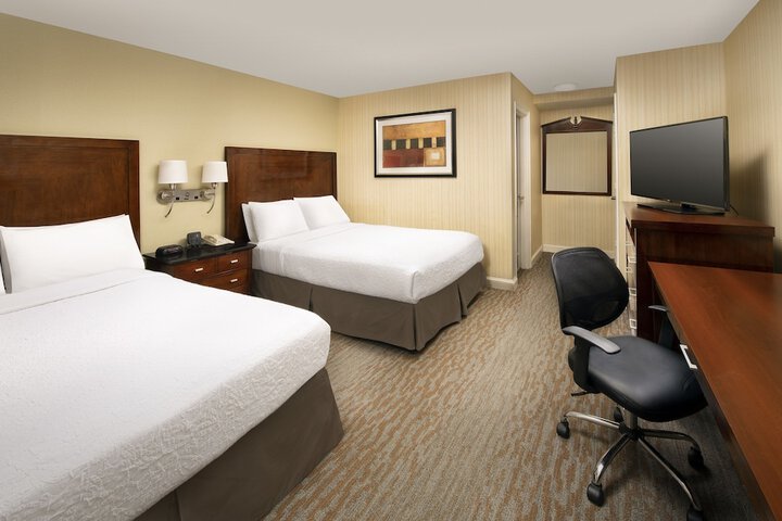 2 Double Beds (1 of 11)