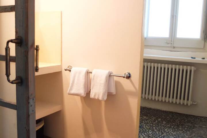 Bath Interior