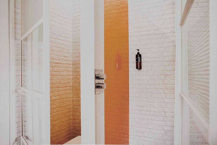 Room 37 of 54
