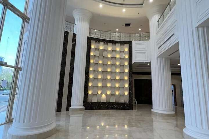 Hotel Interior 4 of 11