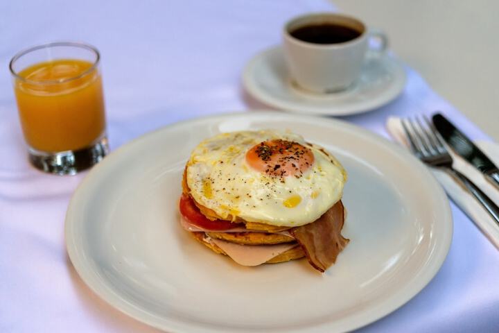 Breakfast/Coffee Service 36 of 56