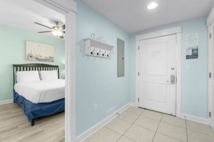 Room 106 of 444