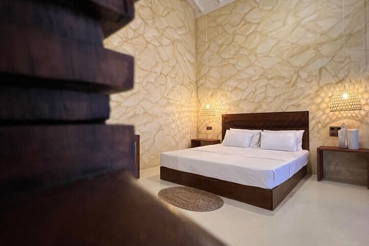 Room 7 of 29