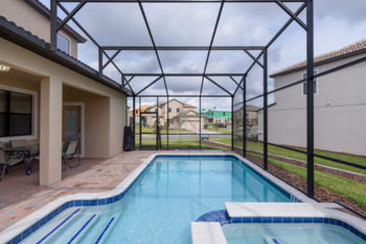 Pool 657 of 687