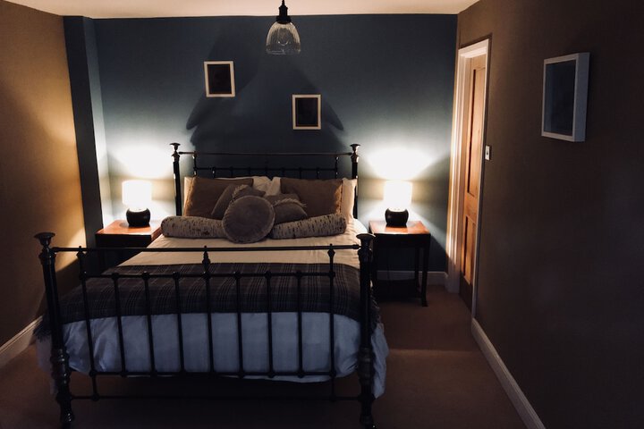 Room 9 of 68