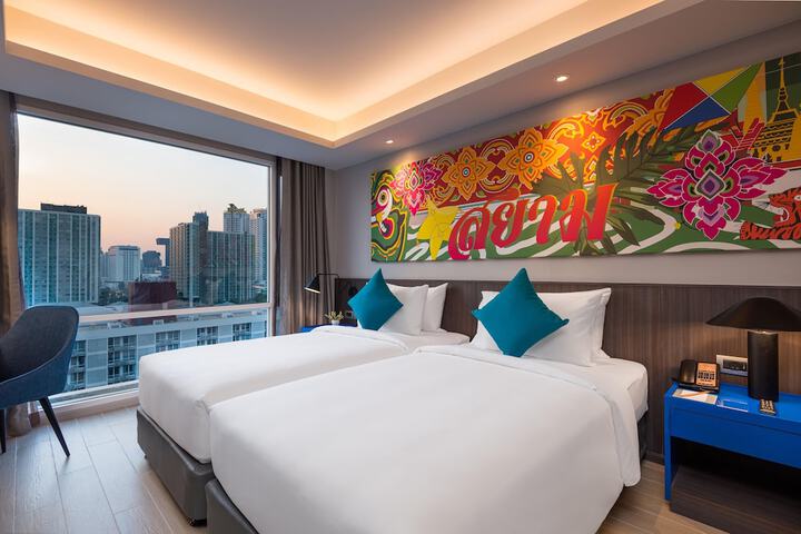 Room 49 of 190