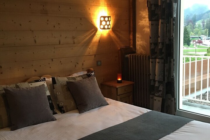Room 6 of 31