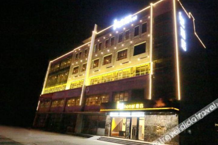 Hotel 6 of 27