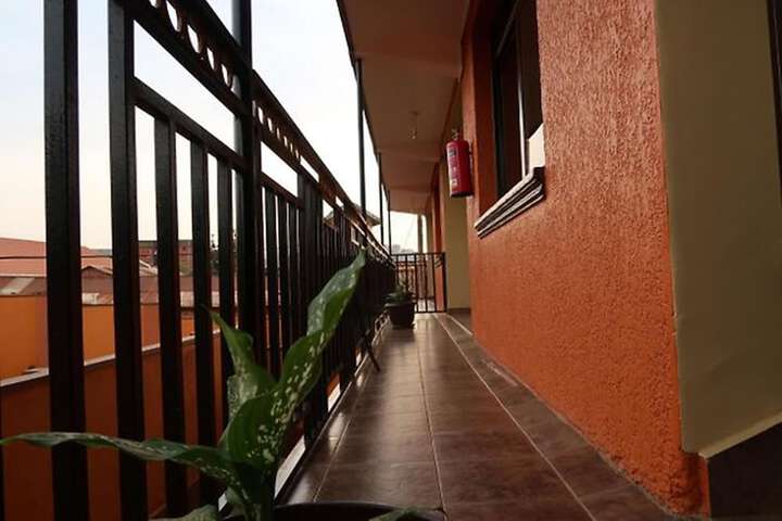 Hotel 12 of 12