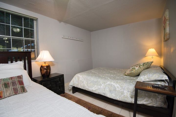 Room 15 of 60