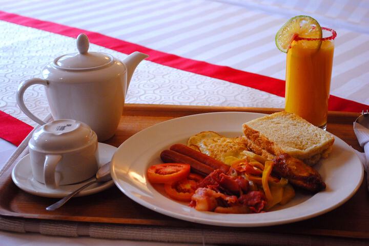 Breakfast/Coffee Service 33 of 40