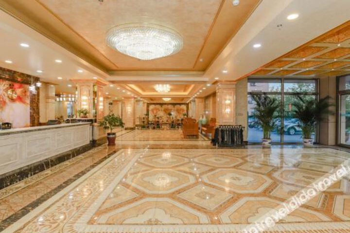 Hotel Interior 24 of 39