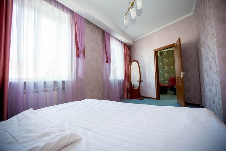 Room 11 of 29